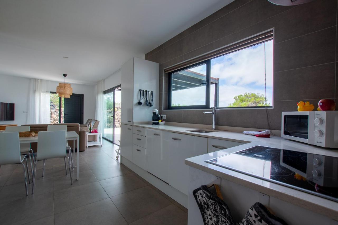 Wind Wave 28B - Heated & Shared Pool Villa La Oliva Buitenkant foto