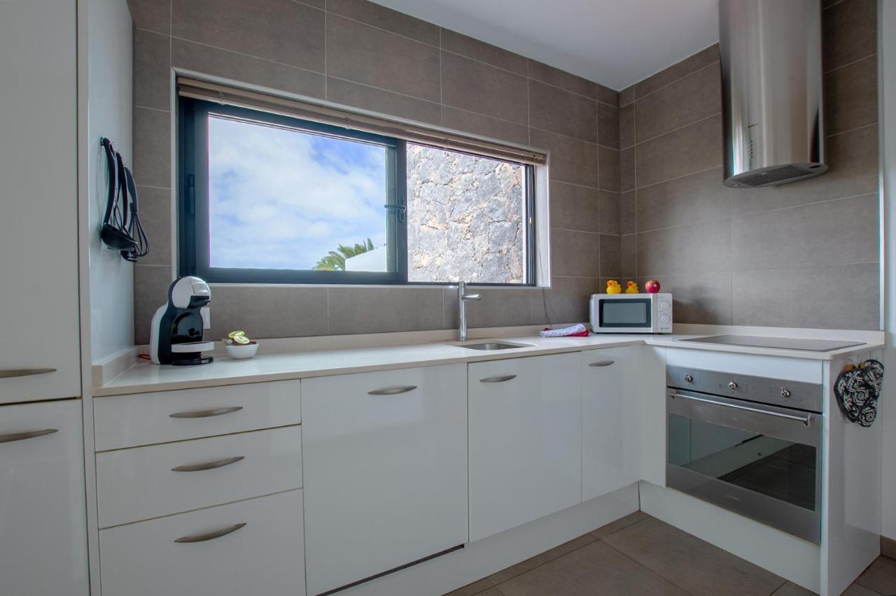 Wind Wave 28B - Heated & Shared Pool Villa La Oliva Buitenkant foto